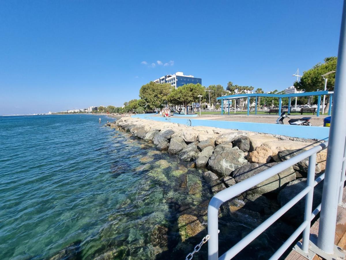 Beach Apartment'S ลิมาซอล ภายนอก รูปภาพ